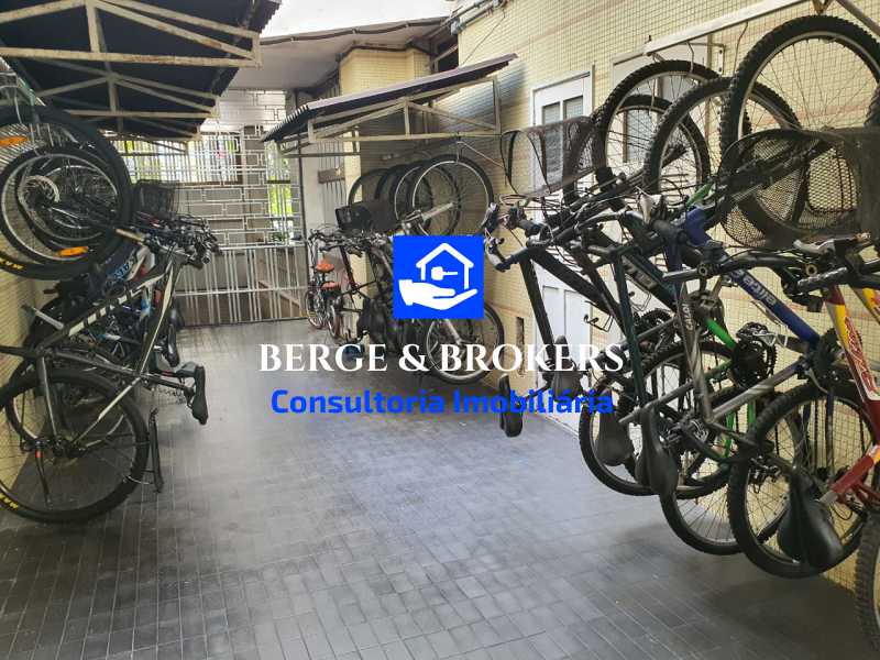 Bicicletário - 26