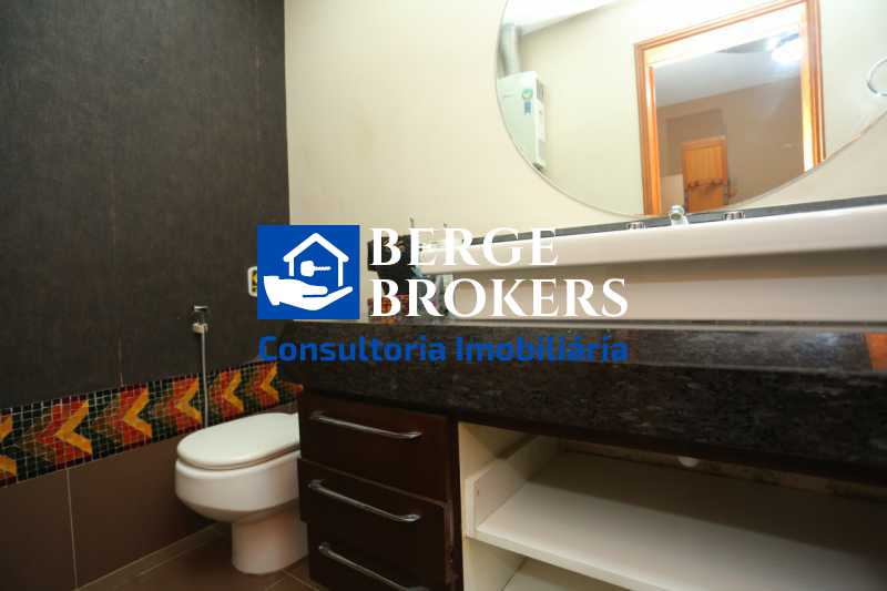 SUÍTE QUARTO 3 - 10