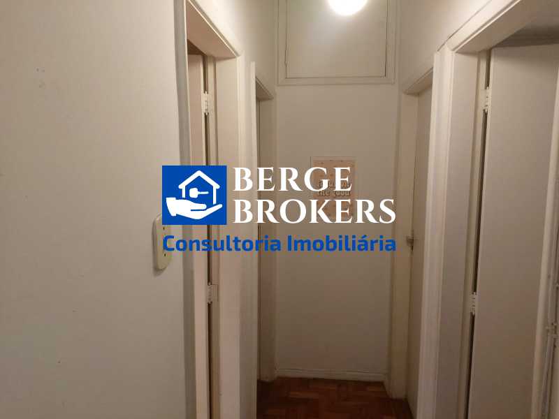 CORREDOR PARA OS QUARTOS - 5