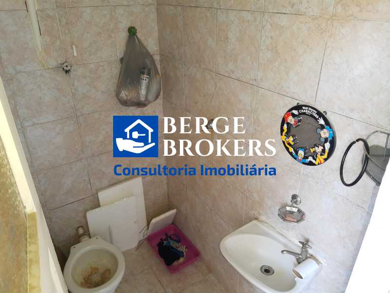 BANHEIRO SERVIÇO - 19