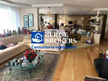 Excelente apartamento todo reformado 4 quartos Copacabana. - RJAP40110