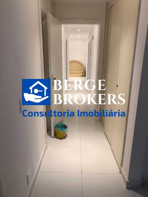 corredor - 12