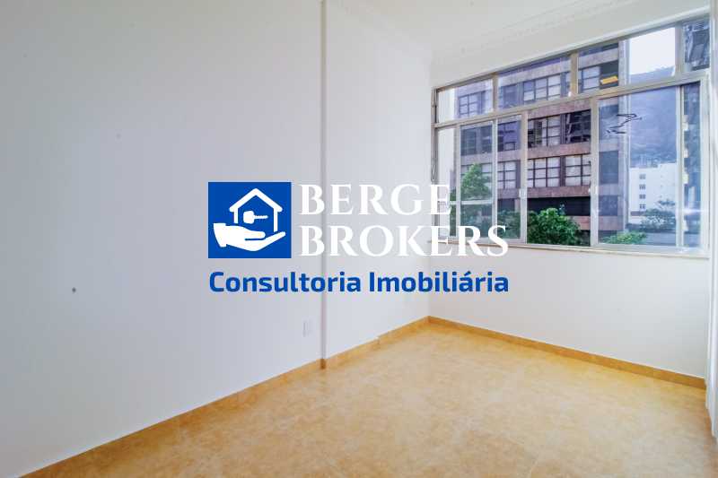 Dormitório 1 - 13