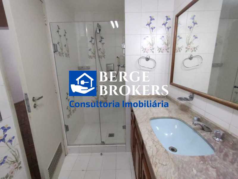 BANHEIRO SOCIAL - 6