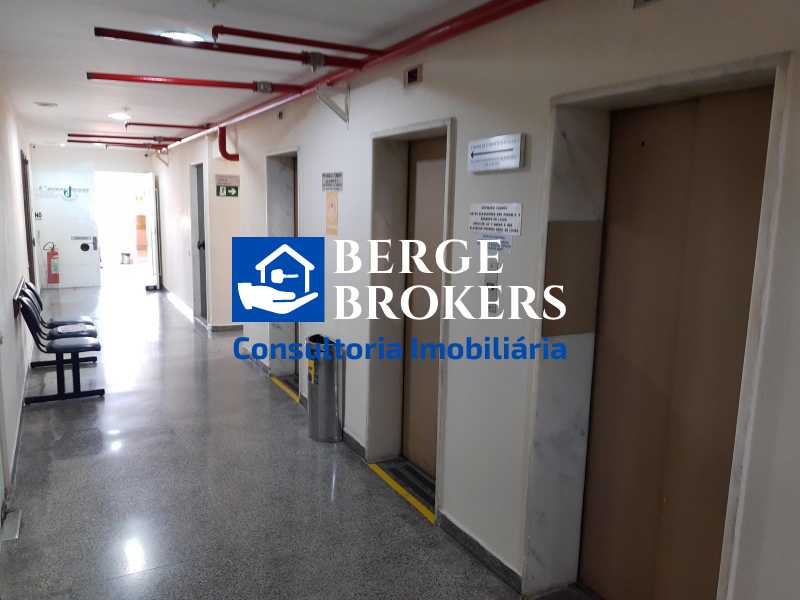 CORREDOR - 13