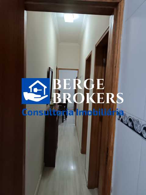 CORREDOR PARA OS QUARTOS - 14