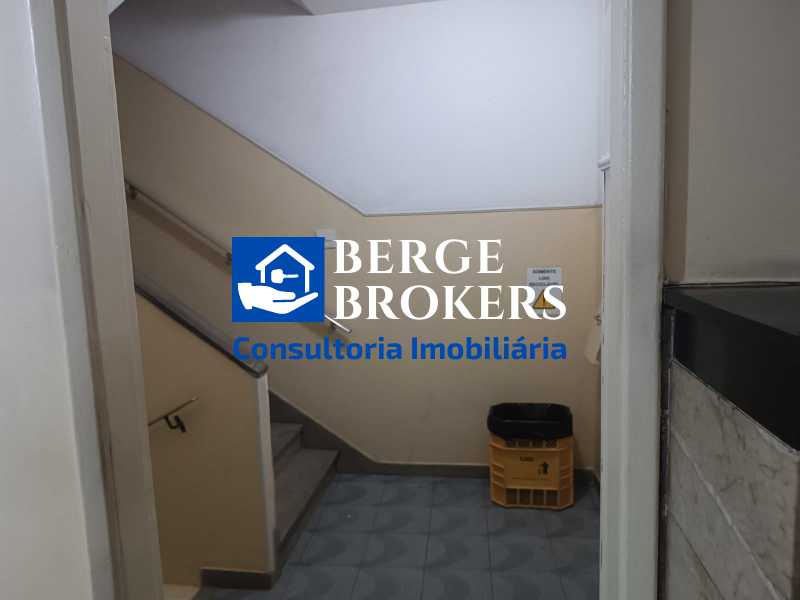 CORREDOR PARA GARAGEM - 32