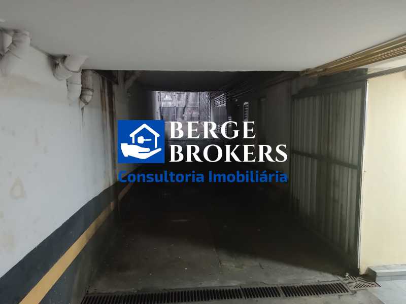 ENTRADA DA GARAGEM - 36
