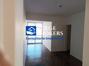 Ótima localização - OPORTUNIDADE SALA E QUARTO COM VAGA DE GARAGEM MARCADA - RJAP10295