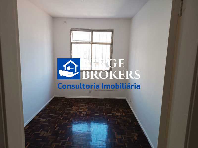 quarto - 12