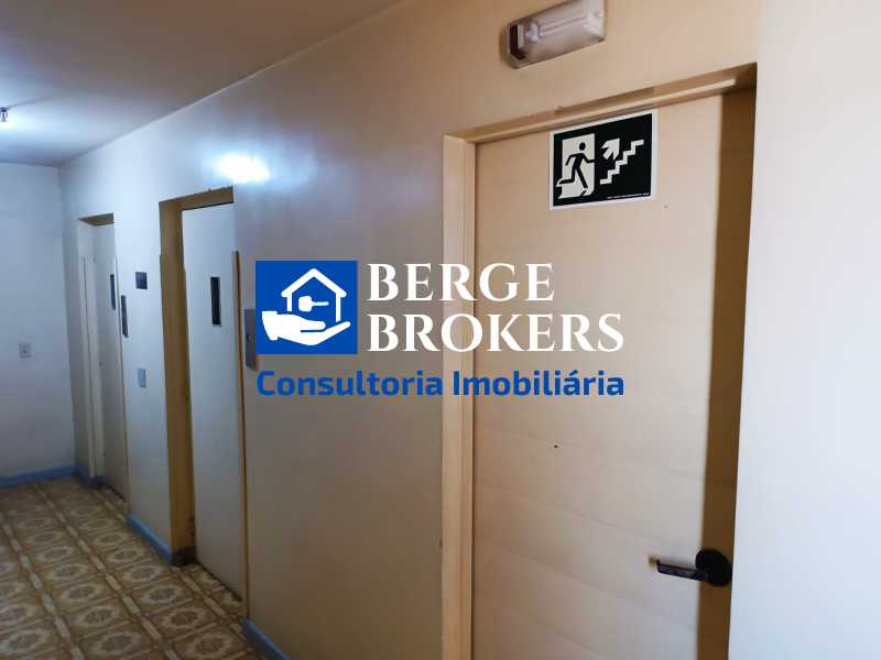 3 elevadores - 36