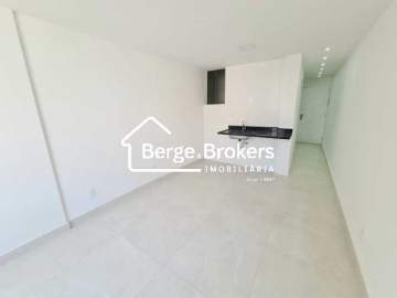 Apartamento 1 quarto à venda Copacabana, Rio de Janeiro - R$ 450.000 - RJAP10300