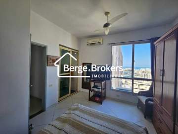 APARTAMENTO DE 3 QUARTOS COM SUÍTE E VAGA EM COPACABANA!!! - RJAP30631