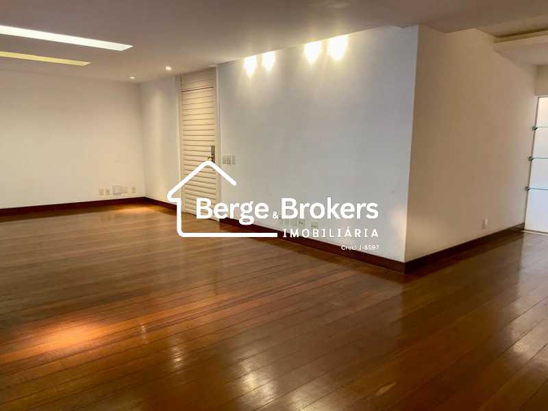 Conheça sala do imóvel - Apartamento à venda Rua Carlos Gois, Leblon, Rio de Janeiro - R$ 6.000.000 - RJAP30642 - 8 sala - 8