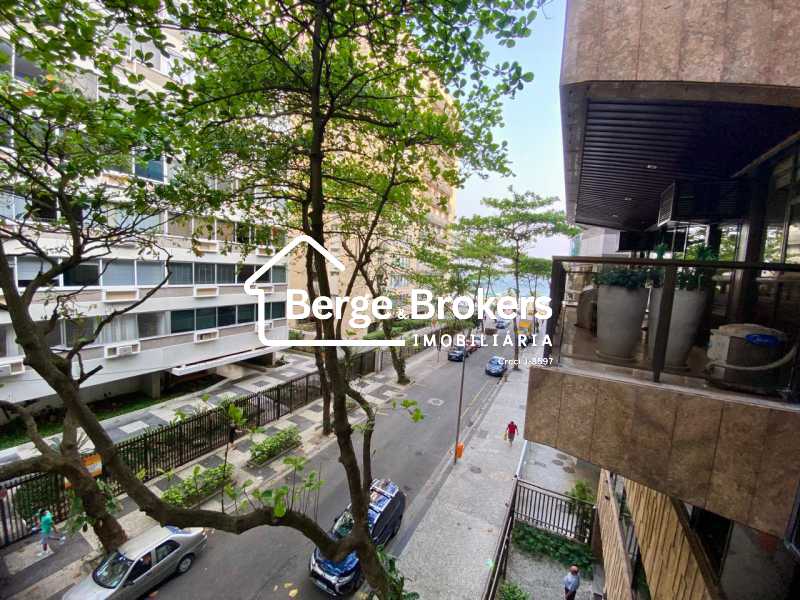 Conheça varanda do imóvel - Apartamento à venda Rua Carlos Gois, Leblon, Rio de Janeiro - R$ 6.000.000 - RJAP30642 - 4 varanda - 4