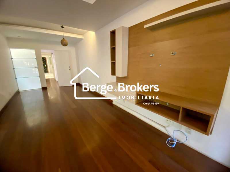 Conheça sala do imóvel - Apartamento à venda Rua Carlos Gois, Leblon, Rio de Janeiro - R$ 6.000.000 - RJAP30642 - 20 sala - 20