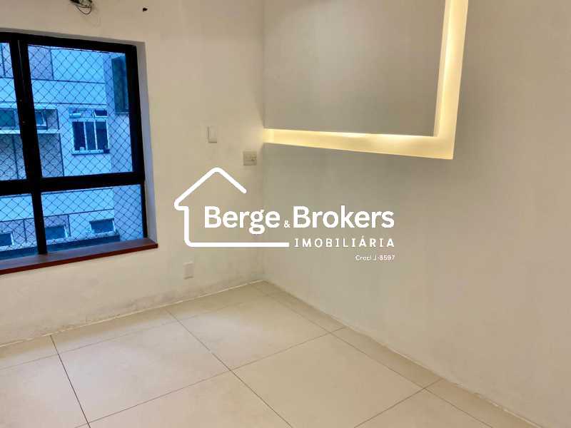Conheça quarto3 do imóvel - Apartamento à venda Rua Carlos Gois, Leblon, Rio de Janeiro - R$ 6.000.000 - RJAP30642 - 59 quarto3 - 59