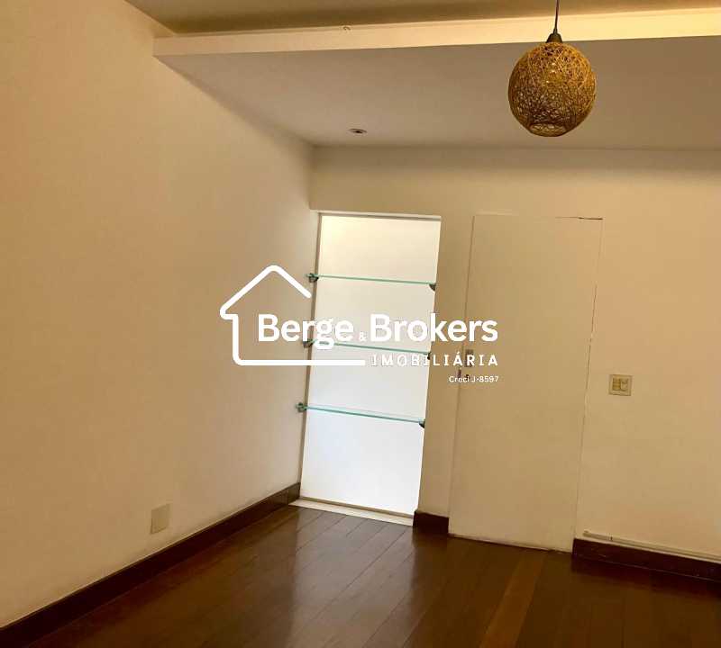 Conheça sala do imóvel - Apartamento à venda Rua Carlos Gois, Leblon, Rio de Janeiro - R$ 6.000.000 - RJAP30642 - 26 sala - 26