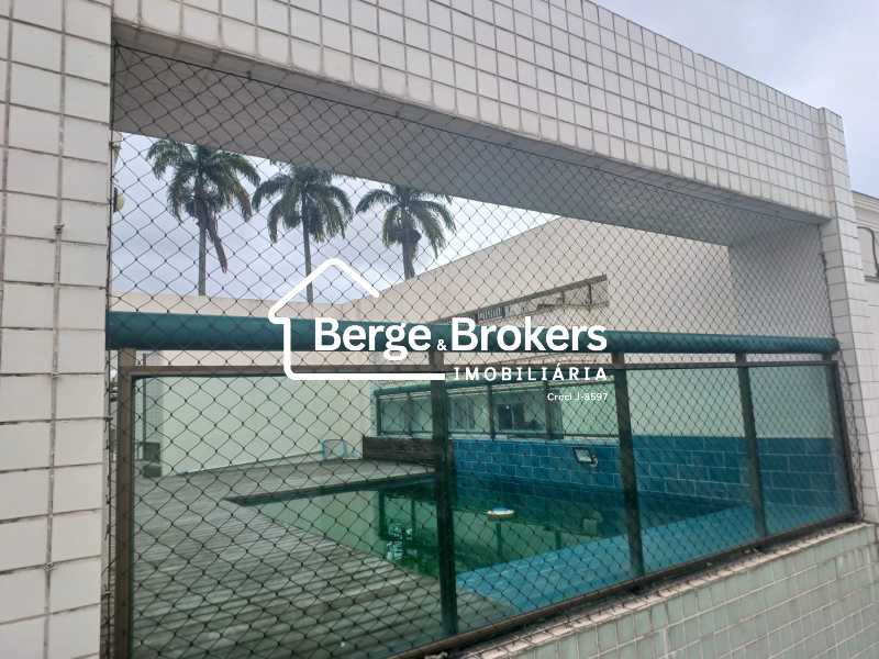 WhatsApp Image 2024-10-14 at 1 - 42