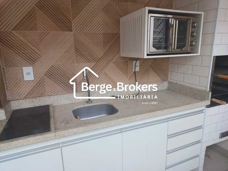 WhatsApp Image 2024-10-14 at 1 - 45