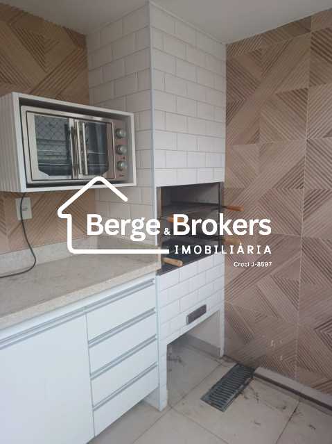 WhatsApp Image 2024-10-14 at 1 - 48