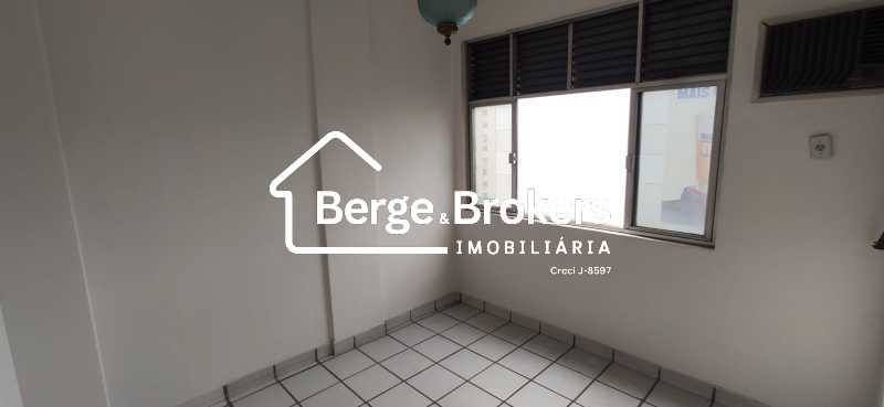 Conheça WhatsApp Image 2024-11-05 at 1 do imóvel - Apartamento à venda Rua Voluntários da Pátria, Botafogo, Rio de Janeiro - R$ 1.386.000 - RJAP30650 - 74 WhatsApp Image 2024-11-05 at 1 - 74