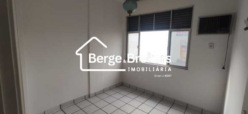 Conheça WhatsApp Image 2024-11-05 at 1 do imóvel - Apartamento à venda Rua Voluntários da Pátria, Botafogo, Rio de Janeiro - R$ 1.386.000 - RJAP30650 - 81 WhatsApp Image 2024-11-05 at 1 - 81
