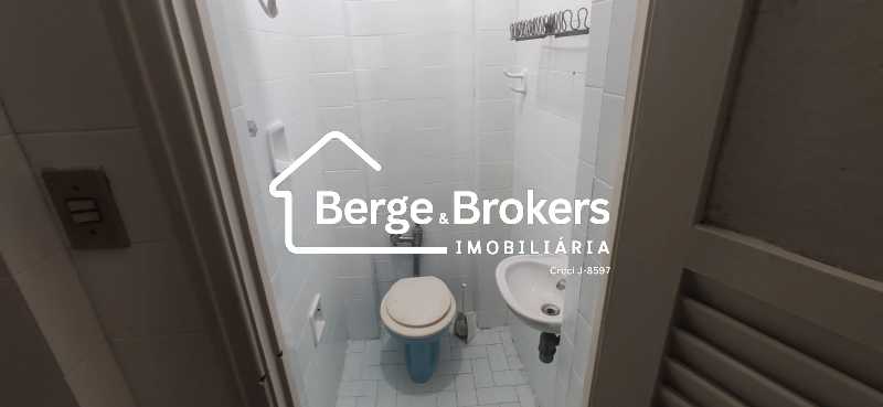 Conheça WhatsApp Image 2024-11-05 at 1 do imóvel - Apartamento à venda Rua Voluntários da Pátria, Botafogo, Rio de Janeiro - R$ 1.386.000 - RJAP30650 - 86 WhatsApp Image 2024-11-05 at 1 - 86