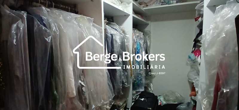WhatsApp Image 2024-11-11 at 1 - 46