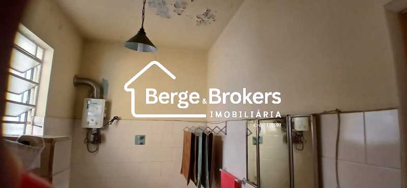 2° Banheiro - gaz e  - 44