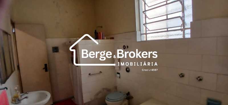 2° Banheiro - para canadense - 46