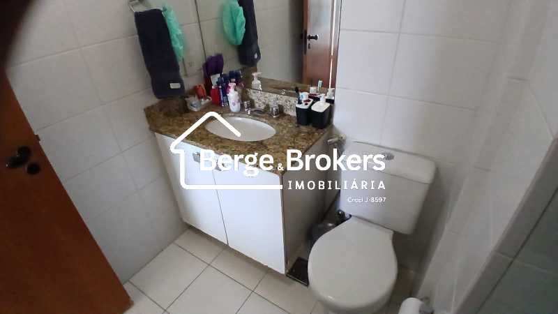 suíte banheiro de cima. - 30