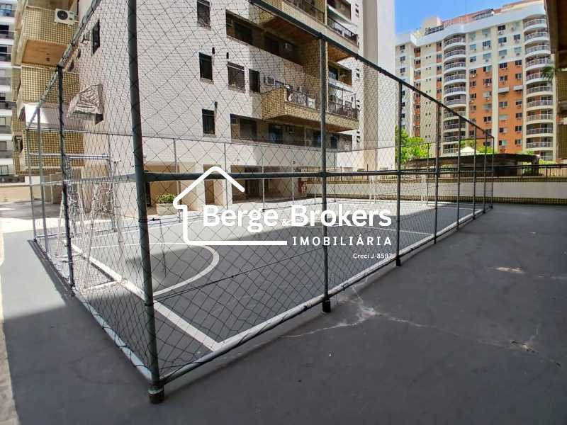 Quadra de futebol  - 6