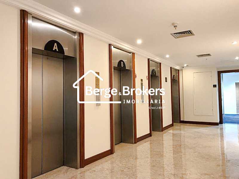 00 - BOZANO - Salas 301 e 302  - 13