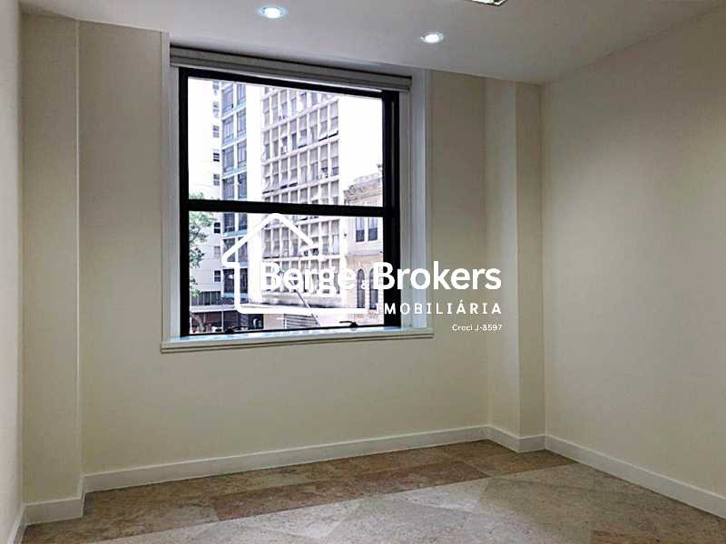 01 - BOZANO - Sala 301 5 - 19