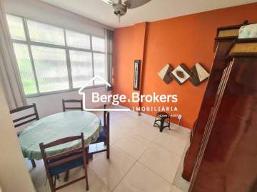 Oportunidade! - Apartamento à venda Rua Figueiredo Magalhães, Copacabana, Rio de Janeiro - R$ 550.000 - RJAP10336