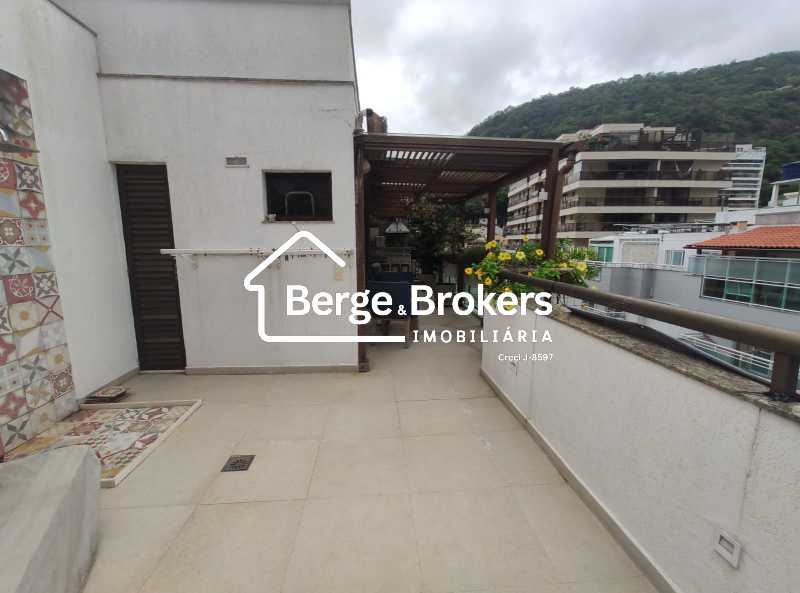 47 - TERRAÇO. - 51