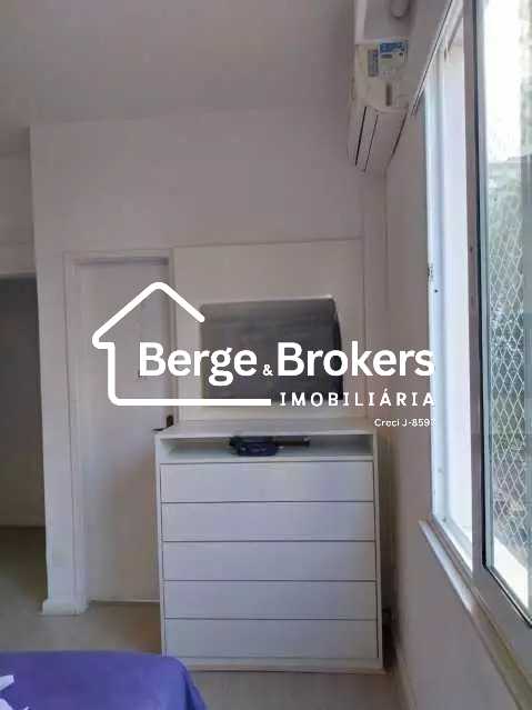 WhatsApp Image 2025-05-19 at 1 - 6