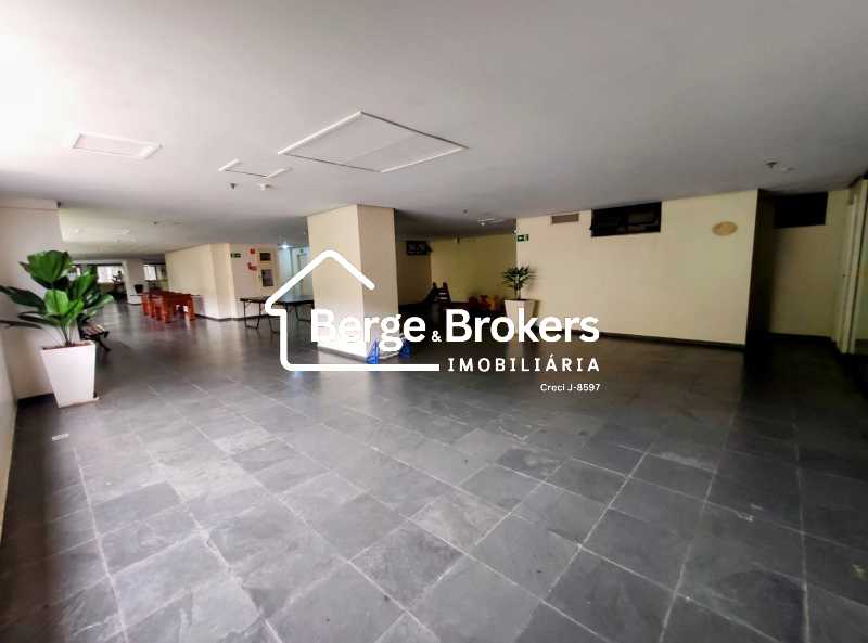Conheça WhatsApp Image 2024-12-05 at 1 do imóvel - Apartamento para alugar Rua Assis Bueno, Botafogo, Rio de Janeiro - R$ 5.000 - RJAP20689 - 68 WhatsApp Image 2024-12-05 at 1 - 68