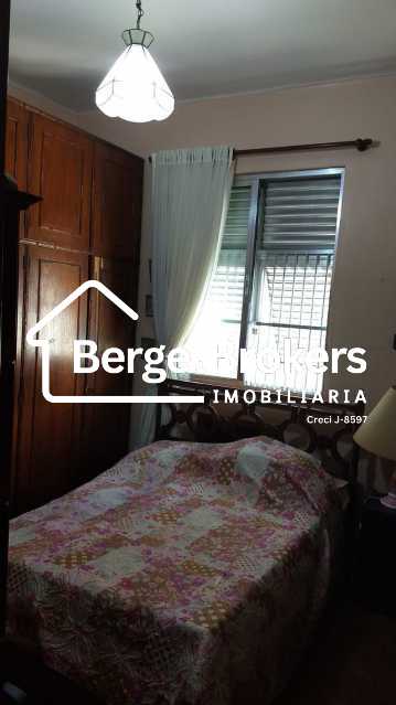 QUARTO CASAL - 9