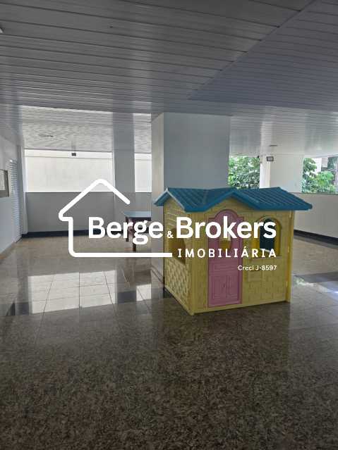 BRINQUEDOTECA - 24