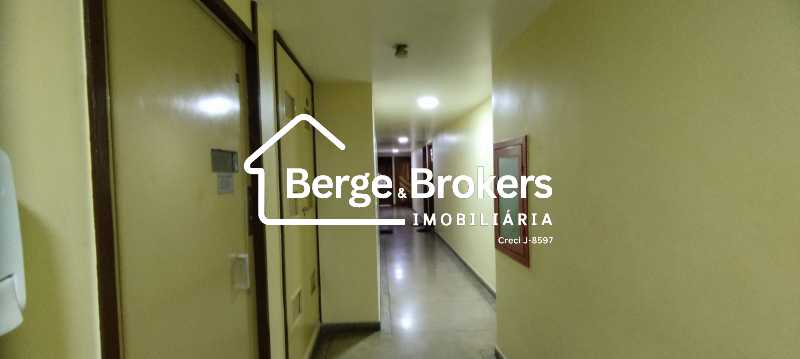 corredor do andar - 23