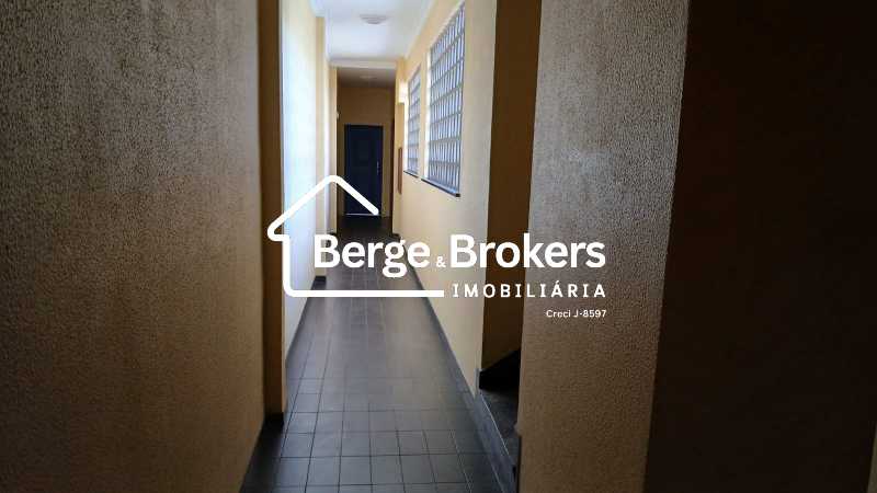 1° ANDAR CORREDOR - 4
