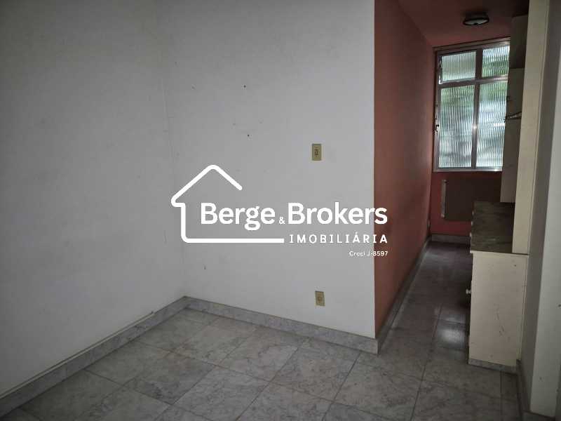 Conheça IMG-20250924-WA0060 do imóvel - Apartamento à venda Rua Edmundo Lins, Copacabana, Rio de Janeiro - R$ 870.000 - RJAP20716 - 16 IMG-20250924-WA0060 - 16