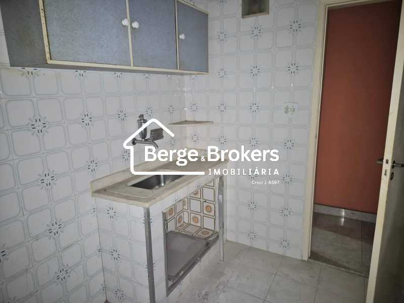 Conheça IMG-20250924-WA0066 do imóvel - Apartamento à venda Rua Edmundo Lins, Copacabana, Rio de Janeiro - R$ 870.000 - RJAP20716 - 24 IMG-20250924-WA0066 - 24