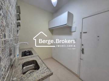 Apartamento à venda Rua Washington Luís, Centro, Rio de Janeiro - R$ 280.000 - RJAP10372