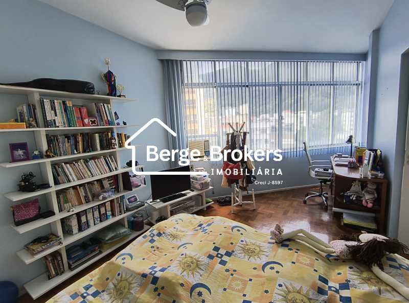 Conheça QUARTO 2 do imóvel - Apartamento à venda na Tijuca com três quartos sendo uma suite e vaga de garagem - RJAP30711 - 18 QUARTO 2 - 18