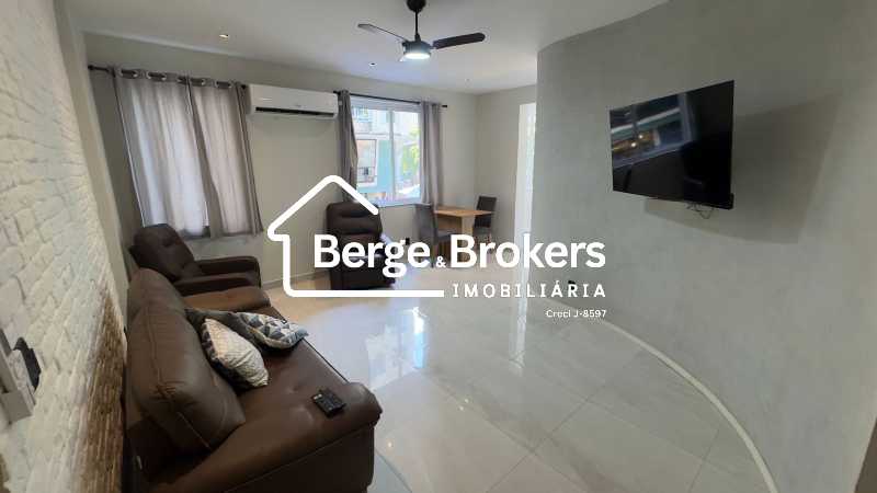 WhatsApp Image 2025-10-22 at 0 - 5