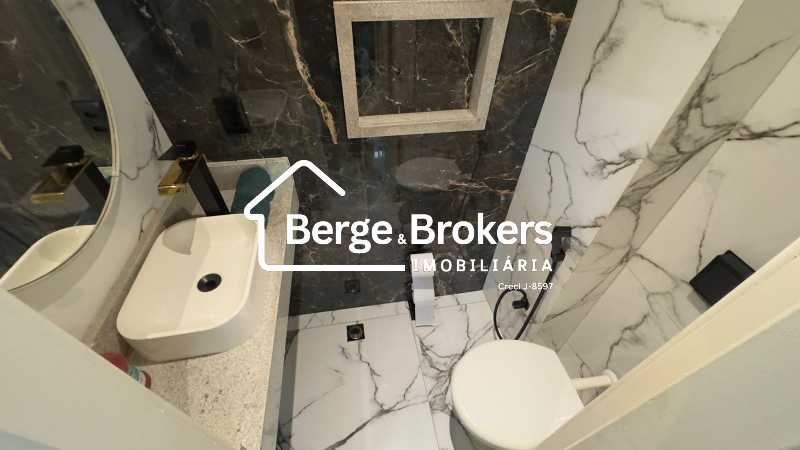 WhatsApp Image 2025-10-22 at 0 - 8