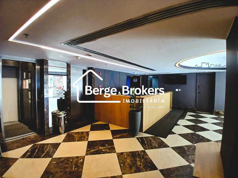 LOBBY BALCÃO RECEPÇÃO. - 21